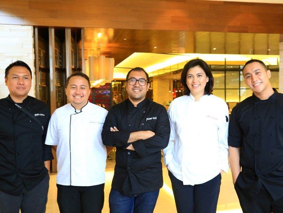 Merekam Sisi Budaya dan Bisnis Kuliner Indonesia Melalui Top Tables